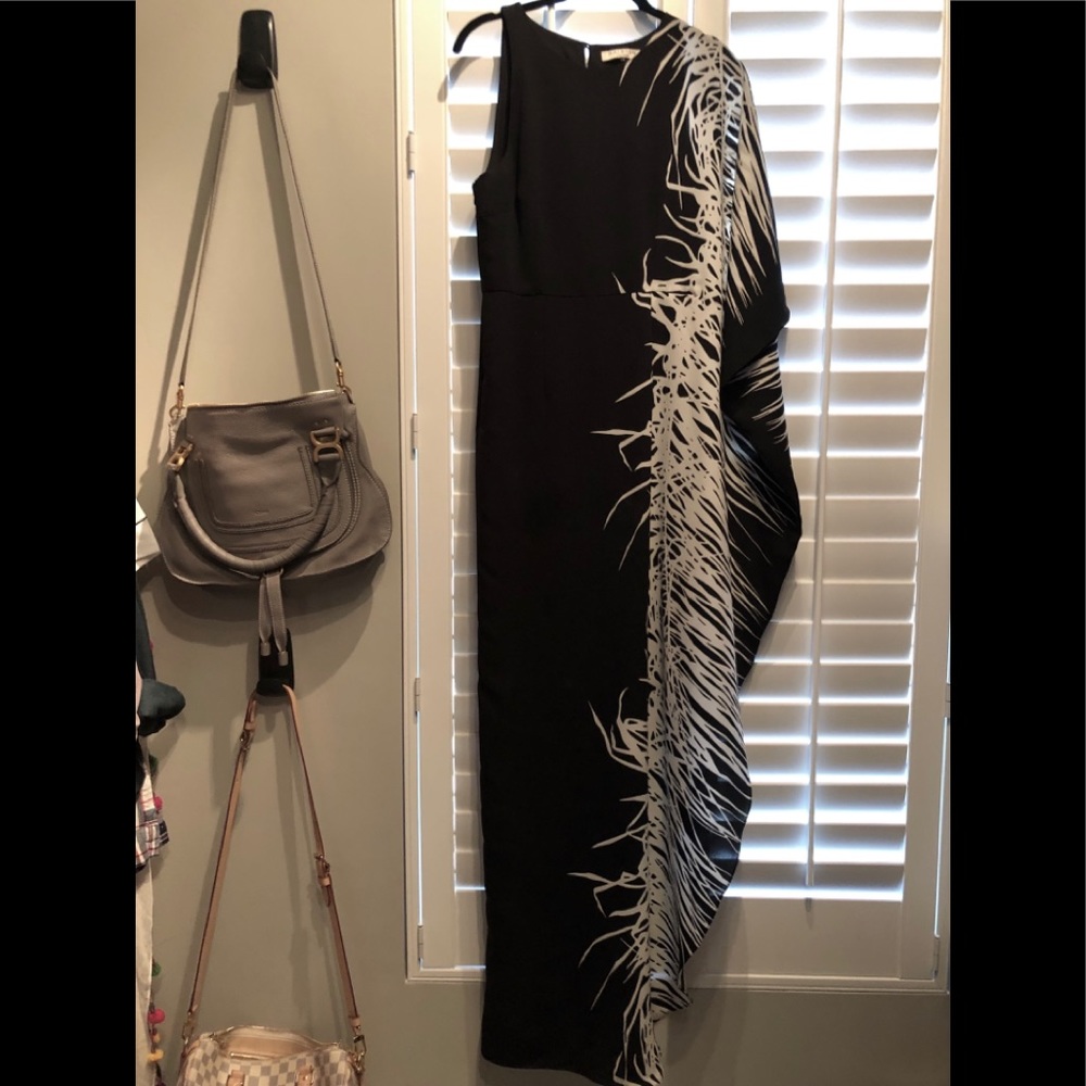 Halston Heritage One Shoulder Crepe Gown - Picture 5 of 7